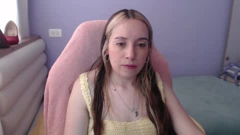 Vicky online show from April 20, 2026, 6:42 pm