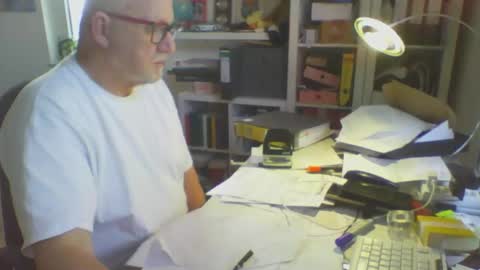 luley58 online show from February 10, 2026, 8:18 am