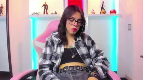 Cookie  online show from November 5, 2025, 12:05 pm