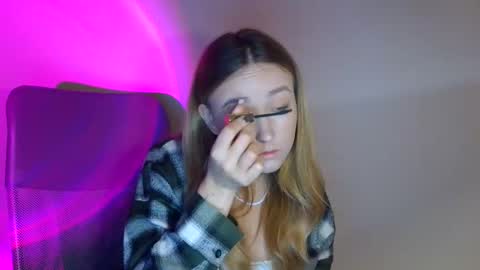 Lulu Baby18 online show from November 2, 2025, 7:22 am