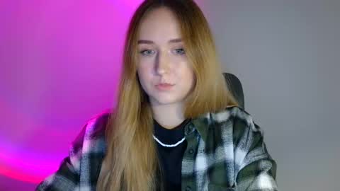 Lulu Baby18 online show from November 15, 2025, 3:52 pm