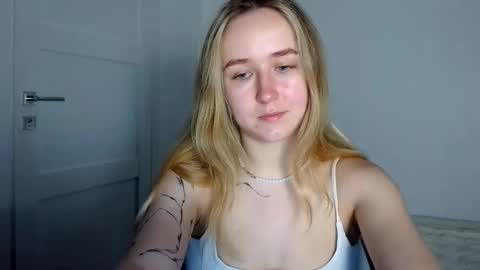 Snapshot of lulu_baby1 chatting on May 5, 2026, 8:06 pm Lulu Baby18 online show from May 5, 2026, 8:06 pm
