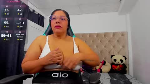 Snapshot of lulu_f1 chatting on September 28, 2025, 2:00 pm ferrer online show from September 28, 2025, 2:00 pm