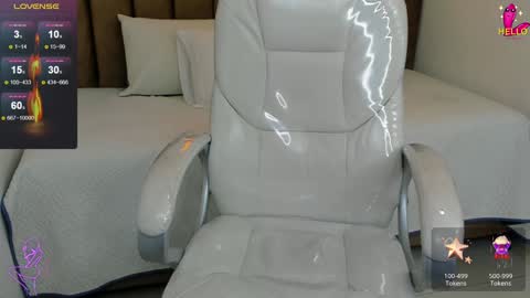 Snapshot of lulu_girl23 chatting on December 28, 2024, 10:47 am Lulu online show from December 28, 2024, 10:47 am