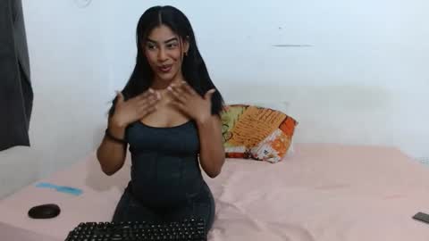 LULU LIZ online show from March 25, 2026, 3:07 pm