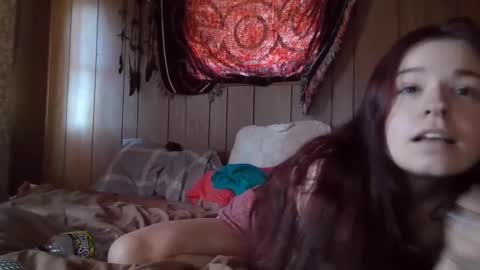 Snapshot of lulupixxx chatting on January 7, 2025, 5:53 pm Connie online show from January 7, 2025, 5:53 pm