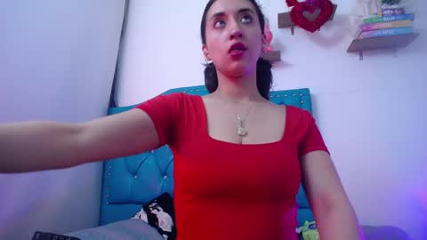 Luly online show from December 15, 2024, 4:18 am