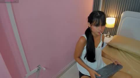 Snapshot of luly_dreams chatting on October 11, 2025, 3:39 am luly_dreams online show from October 11, 2025, 3:39 am