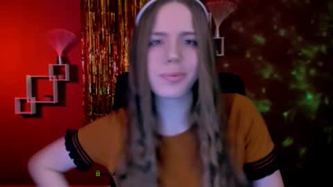 Sweet Lumi online show from March 3, 2026, 8:53 am