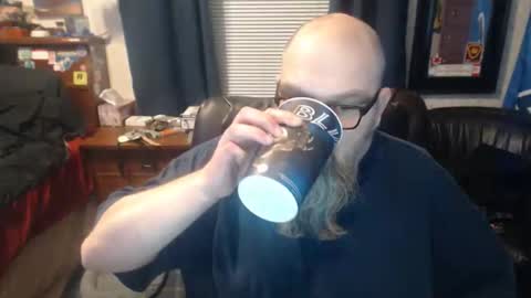 Snapshot of lump420 chatting on November 22, 2025, 6:12 am lump420 online show from November 22, 2025, 6:12 am