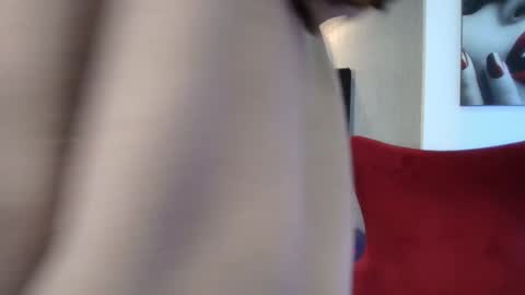 Luna And Titan  online show from January 13, 2026, 1:05 pm