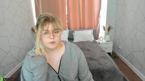 luna online show from March 21, 2026, 8:19 am