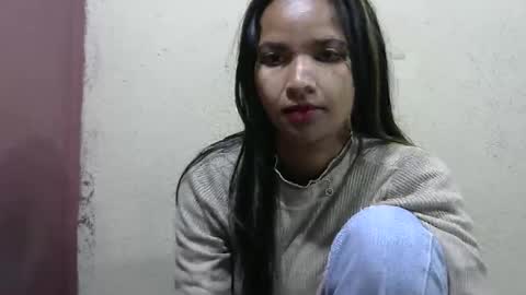 Laura online show from May 6, 2026, 4:08 am