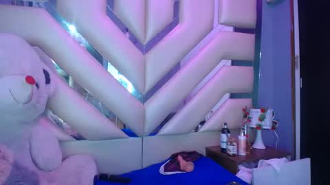 LUNA  online show from January 8, 2025, 9:21 am