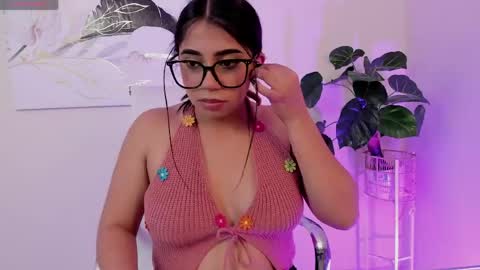 Snapshot of luna_cute14 chatting on April 28, 2026, 9:20 pm luna_cute14 online show from April 28, 2026, 9:20 pm