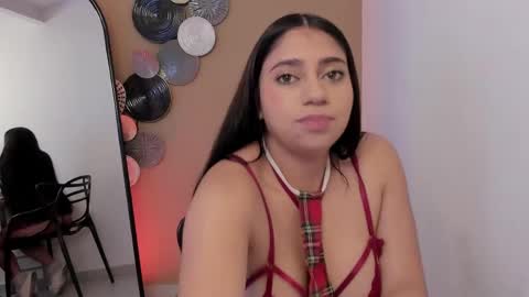Snapshot of luna_cute14 chatting on May 31, 2026, 1:40 pm luna_cute14 online show from May 31, 2026, 1:40 pm