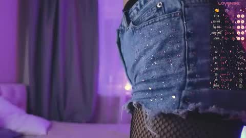 Snapshot of luna_helga chatting on September 26, 2025, 6:39 am Luna online show from September 26, 2025, 6:39 am