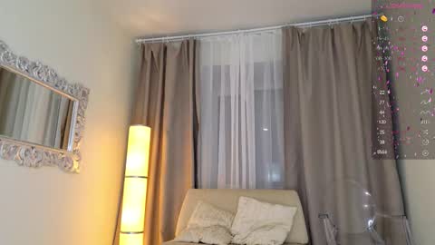 Snapshot of luna_helga chatting on October 4, 2025, 9:29 am Luna online show from October 4, 2025, 9:29 am