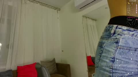 Luna online show from May 23, 2026, 1:48 pm