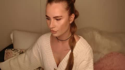 Luna online show from April 14, 2026, 6:58 pm