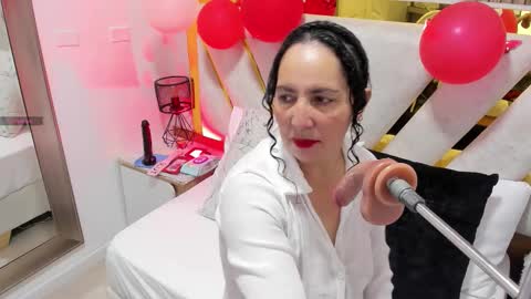 luna_naughty1 online show from February 18, 2026, 7:43 pm