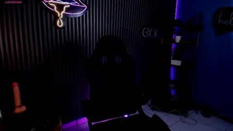 Luna Rosse  online show from April 28, 2026, 12:54 pm