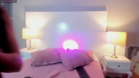Luna Rosse  online show from June 17, 2026, 1:12 pm