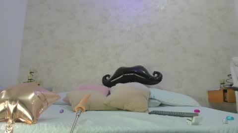 Luna online show from March 21, 2026, 12:10 pm