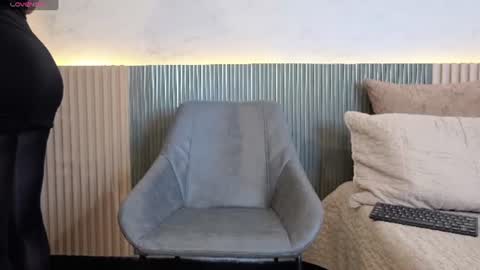 Snapshot of luna_valle chatting on June 29, 2026, 7:58 pm luna_valle online show from June 29, 2026, 7:58 pm