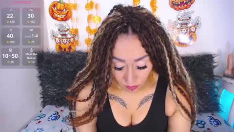 Snapshot of luna_vitihot chatting on October 21, 2025, 11:44 am luna_vitihot online show from October 21, 2025, 11:44 am