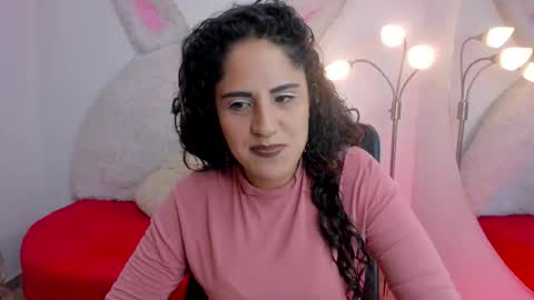 Snapshot of luna_zorath chatting on February 18, 2025, 2:27 am Luna online show from February 18, 2025, 2:27 am