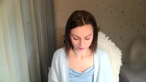 lunaa_bluee online show from December 3, 2025, 12:07 am