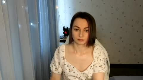 Snapshot of lunaa_bluee chatting on June 21, 2026, 4:53 pm lunaa_bluee online show from June 21, 2026, 4:53 pm