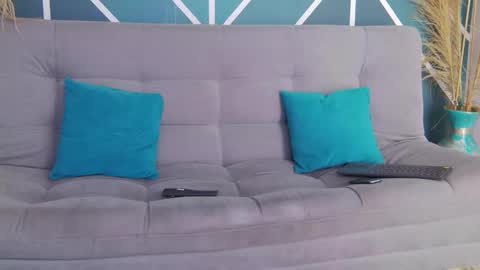 Snapshot of lunaa_lovve chatting on November 15, 2025, 4:25 pm Luna online show from November 15, 2025, 4:25 pm