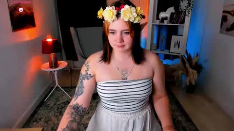 Snapshot of lunaali chatting on September 18, 2025, 5:26 pm Li online show from September 18, 2025, 5:26 pm