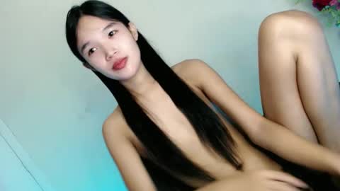 Snapshot of lunafoxx_ chatting on April 20, 2026, 11:06 pm lunafoxx_ online show from April 20, 2026, 11:06 pm