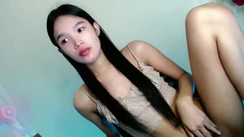 Snapshot of lunafoxx_ chatting on April 21, 2026, 10:45 pm lunafoxx_ online show from April 21, 2026, 10:45 pm