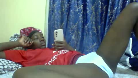 lunah_kitty online show from May 2, 2026, 6:40 am