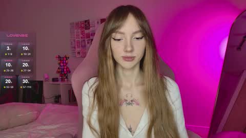 Snapshot of lunainnk chatting on October 6, 2025, 12:41 am Luna online show from October 6, 2025, 12:41 am