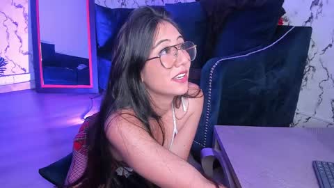 Lunalia online show from April 14, 2026, 5:35 am