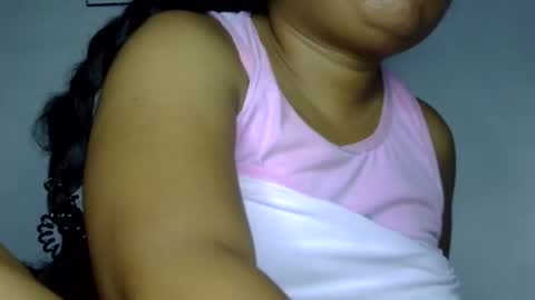 Snapshot of lunalove90 chatting on February 18, 2026, 10:06 pm i am alessandra online show from February 18, 2026, 10:06 pm