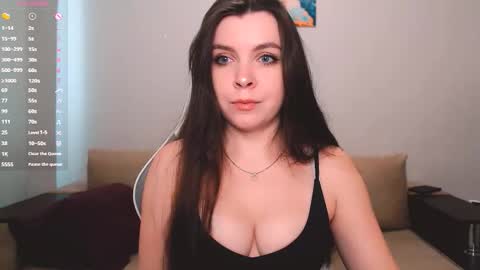 Luna online show from September 18, 2025, 1:02 pm