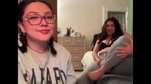 Snapshot of lunamaex0 chatting on January 13, 2026, 5:24 am Luna Mae online show from January 13, 2026, 5:24 am