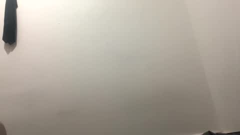 Snapshot of lunamoth00 chatting on February 16, 2026, 12:29 am lunamoth00 online show from February 16, 2026, 12:29 am