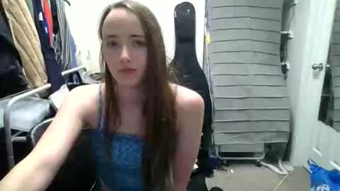 Snapshot of lunapixie2020 chatting on May 5, 2026, 2:30 am lunapixie2020 online show from May 5, 2026, 2:30 am