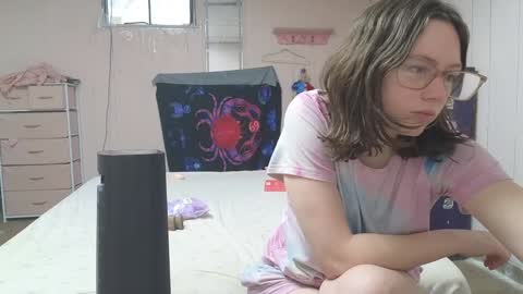 Snapshot of lunaquinn45 chatting on February 4, 2025, 4:29 pm lunaquinn45 online show from February 4, 2025, 4:29 pm