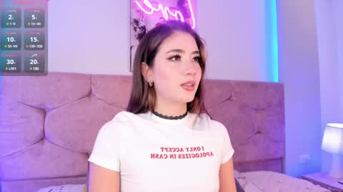 Snapshot of lunar_leen chatting on December 8, 2024, 2:41 pm Luna online show from December 8, 2024, 2:41 pm