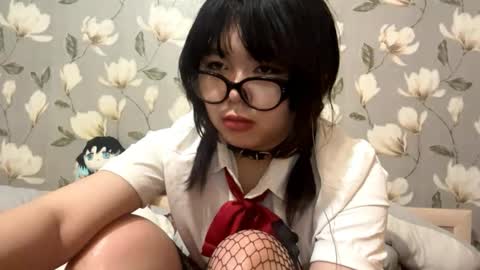 Snapshot of lunaraus chatting on October 23, 2025, 2:27 pm Yuna online show from October 23, 2025, 2:27 pm