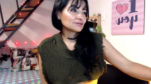 Snapshot of lunasky83 chatting on February 11, 2025, 1:41 pm luna online show from February 11, 2025, 1:41 pm