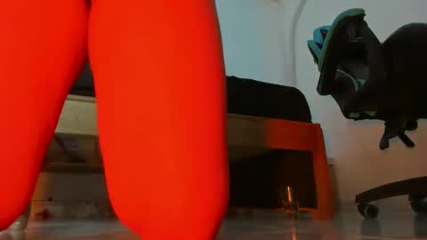 luna online show from October 11, 2025, 2:15 pm